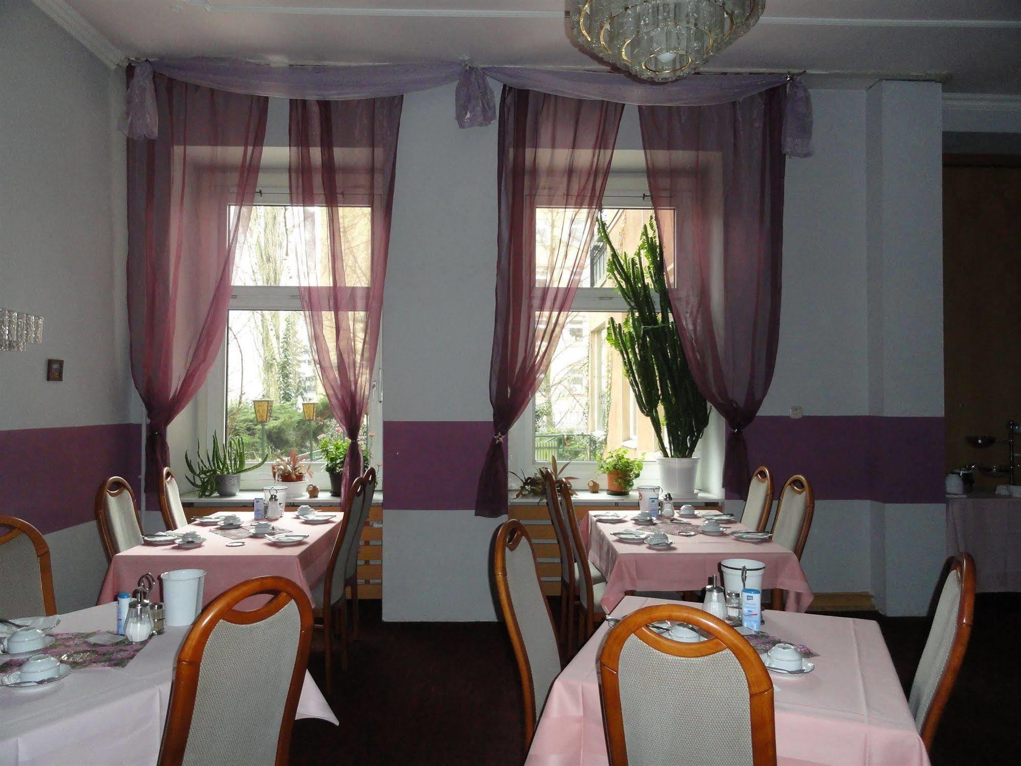 Hotel Graf Pueckler Берлин Екстериор снимка